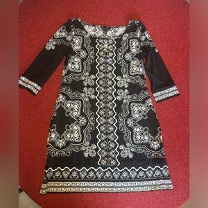 White House Black Market Women’s 3/4 Sleeve Keyhole Shift Dress Black White LG